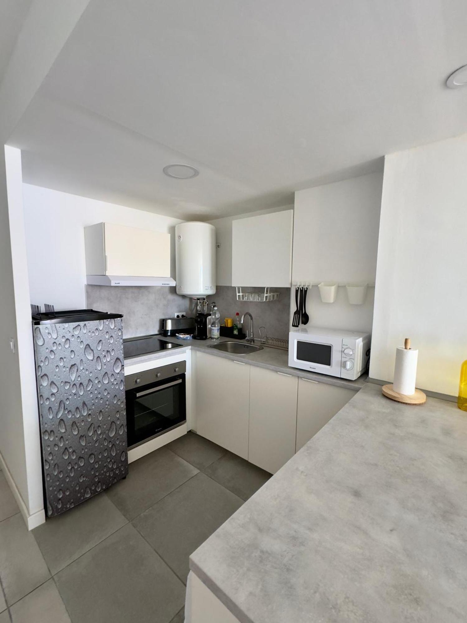 Inviting Studio With Sea View Торемолинос Екстериор снимка
